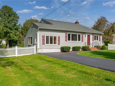 2921 S Deerfield Avenue, Yorktown Heights, NY, 10598