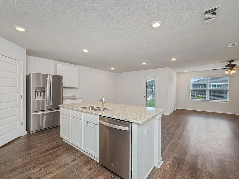 4603 Reveille Way — Photo 5