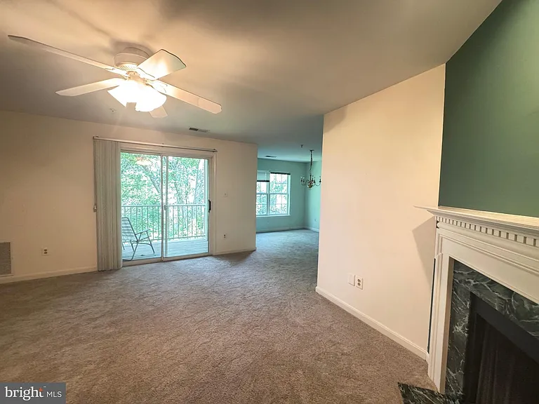 9151 Gracious End Ct #203 — Photo 4
