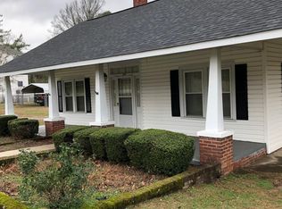 329 Hampton St, Gilbert, SC 29054