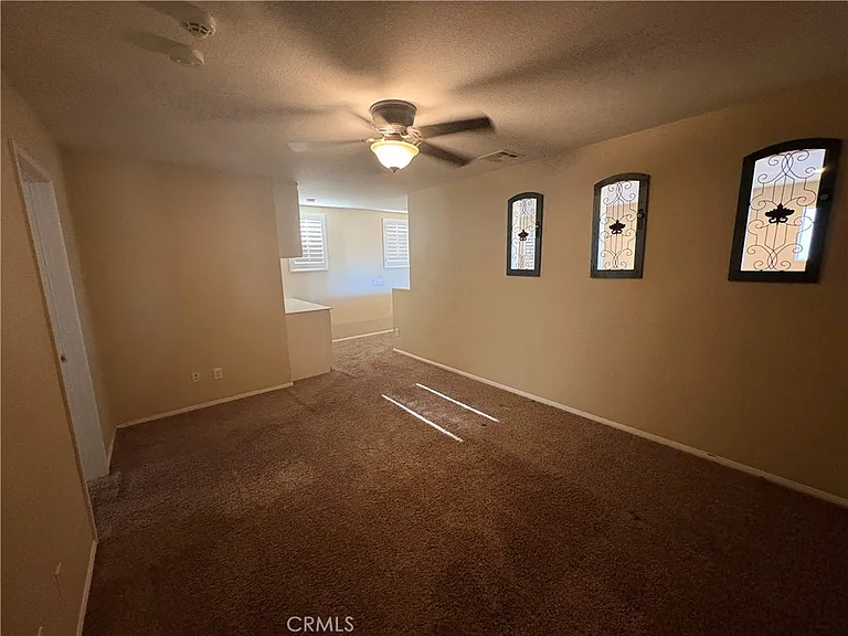 40852 Treasure City Ln — Photo 15