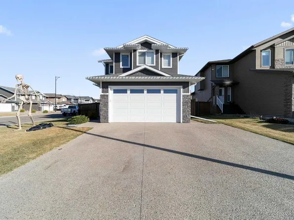 3517 W 52nd St, Camrose, AB T4V 5J2