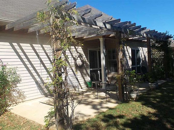 4th image of 1073 Windsor Pkwy