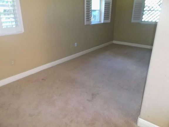 3rd image of 15109 Jamaica Dr