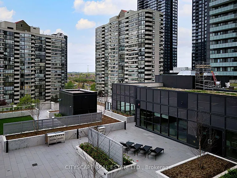 430 Square One Dr #426 — Photo 28