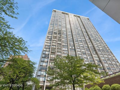 5455 N Sheridan Rd APT 401, Chicago, IL, 60640