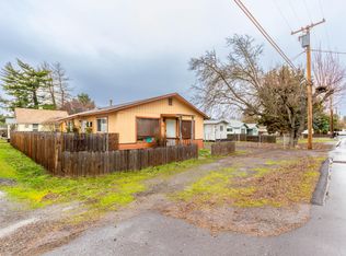 2921 Table Rock Rd, Medford, OR 97501