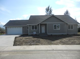 1441 Boon St, Sumas, WA 98295