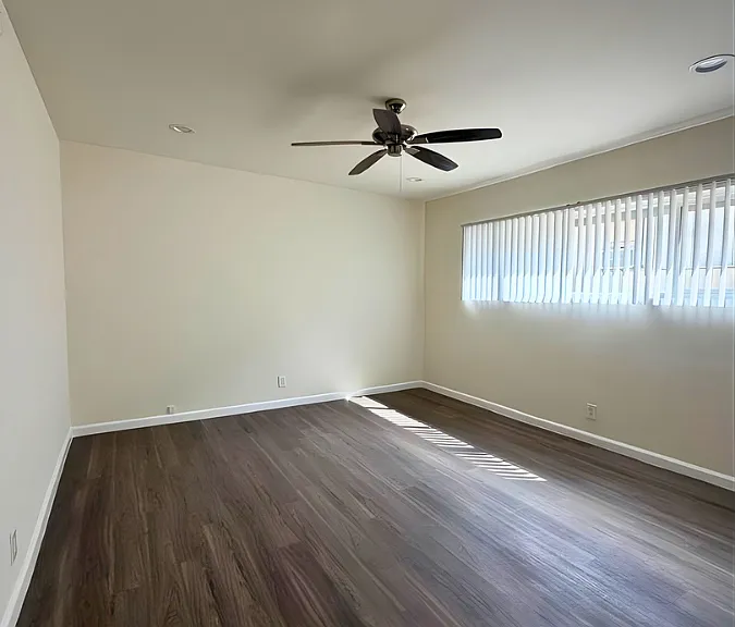 936 N Sierra Bonita Ave #9 — Photo 3