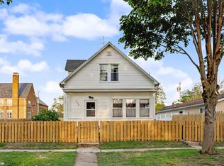 1208 S 15th St, Burlington, IA 52601