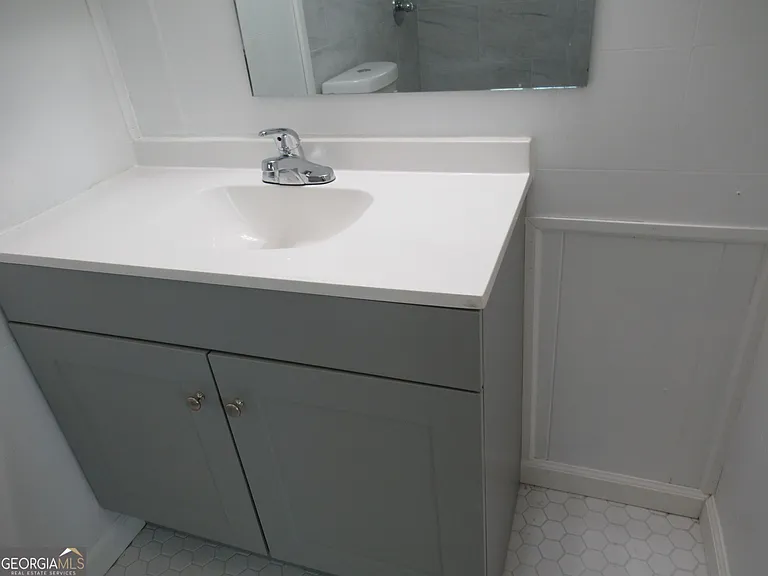 229 Fox Mountain Rd — Photo 17