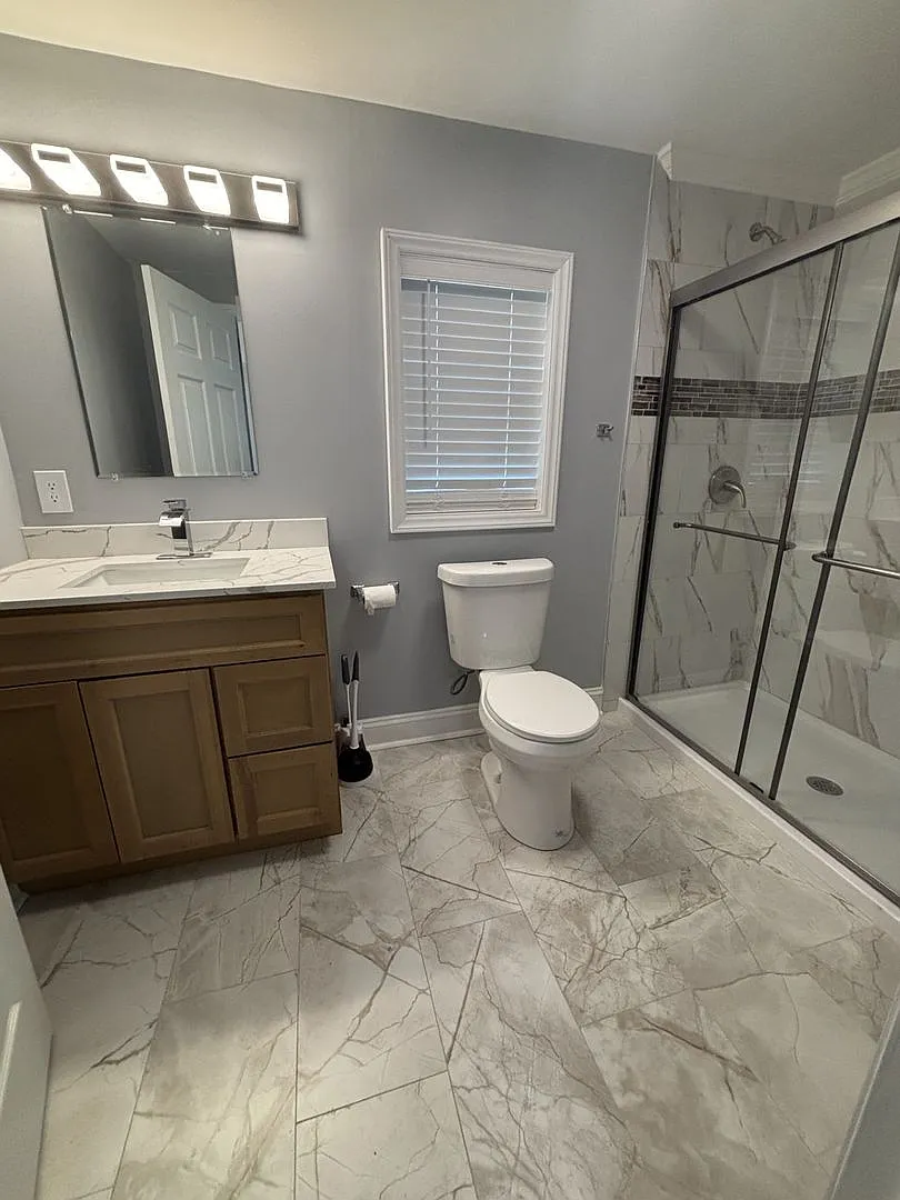 Beautifully Renovated Home with Spacious Fenced Yard — Photo 3