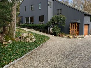 76 Shad Rd W, Pound Ridge, NY 10576