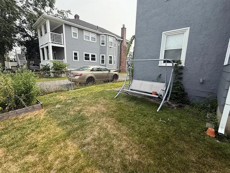44 Ashland St #2F — Photo 39