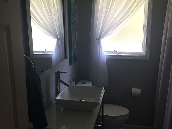 3rd image of 3391 Oak Knoll Dr