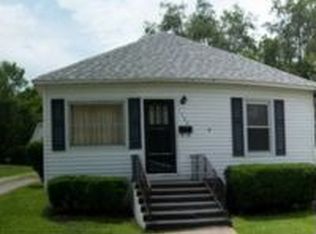 1208 E Lindell St, W Frankfort, IL 62896