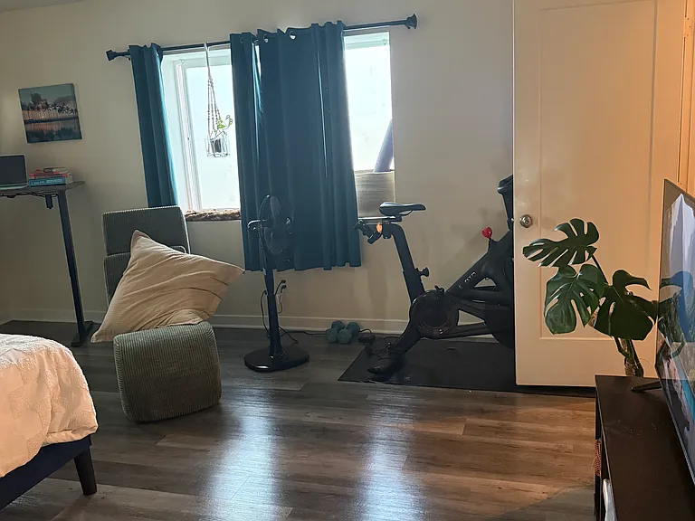 7958 Robinson Ln — Photo 13