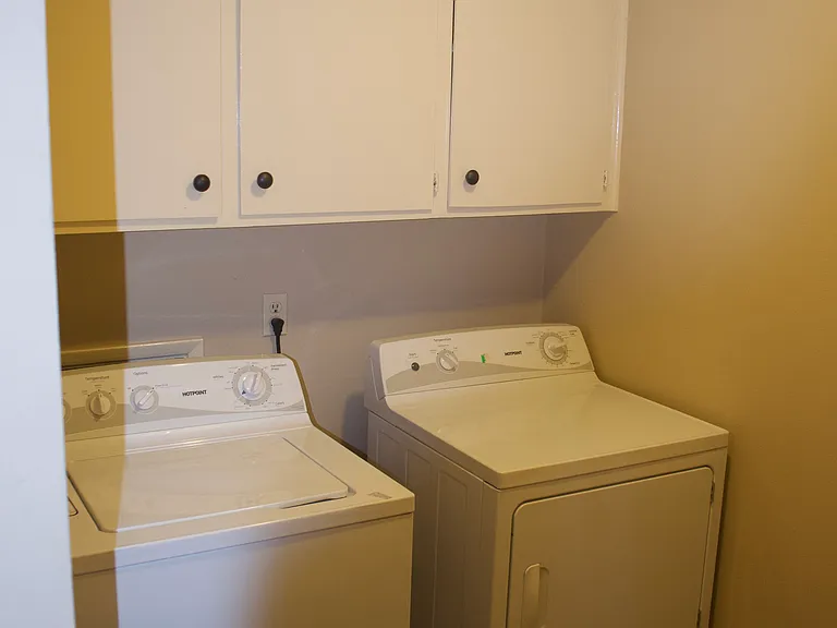 1301 Haines Dr — Photo 17