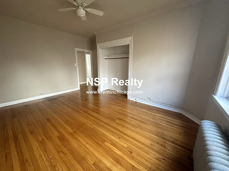 1365 W Estes Ave #1O — Photo 9