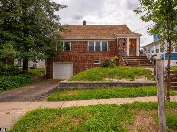 518 Thompson Ave, Roselle Boro, NJ 07203