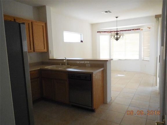 4th image of 3001 Sumter Valley Cir #0