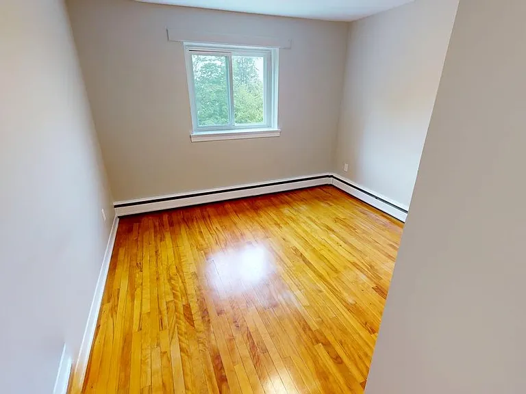 1196 Shillington Ave — Photo 24