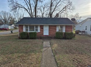 923 Summer St, Union City, TN 38261
