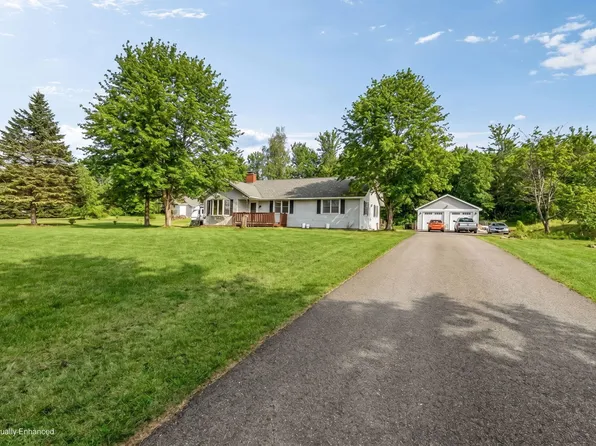 272 Enfield Road, Lincoln, ME 04457
