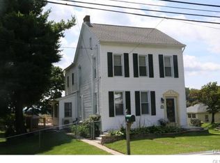 8036 Main St, Fogelsville, PA 18051