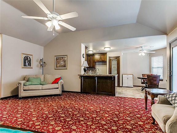 5th image of 14513 Briarcliff Dr