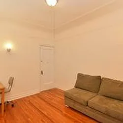 Rented by Barkoff Residential 