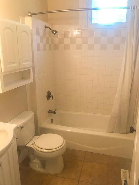 2nd image of 1642 S 22nd St #2