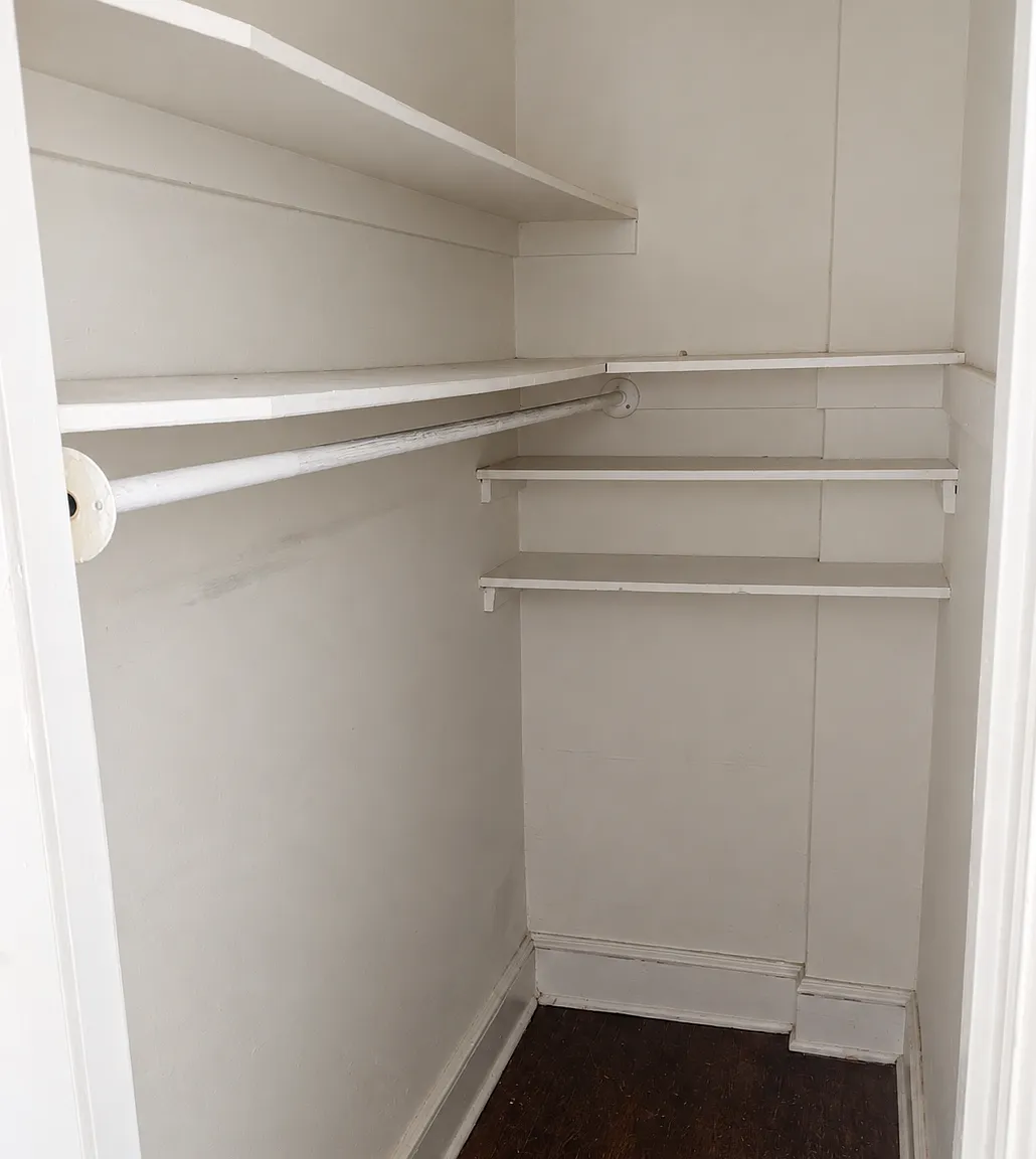 Studio, $1,038 — Photo 4