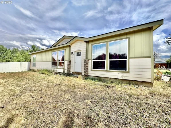 1203 Antles Ln, Cove, OR 97824