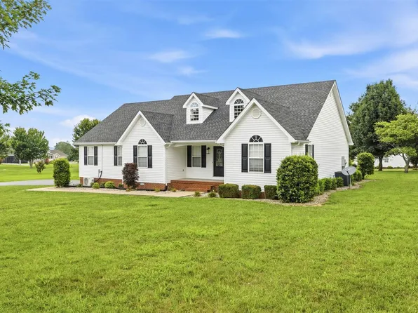 2368 Noah Bledsoe Rd, Smiths Grove, KY 42171