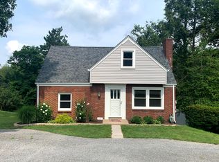 151 Rosscommon Rd, Wexford, PA 15090