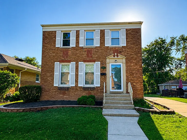 1518 Cleveland Ave — Photo 1