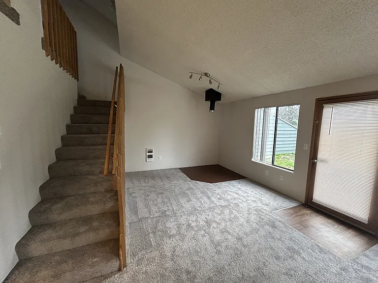 Lake Chalet — Photo 19
