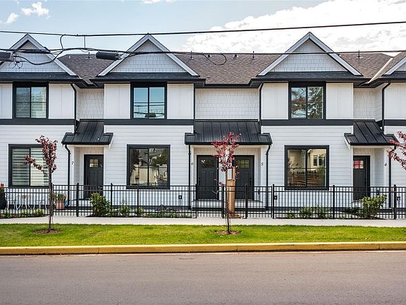 3rd image of 820 Dunsmuir Rd #5