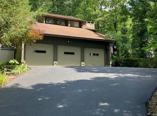 128 Stonehedge Rd, Hollidaysburg, PA 16648