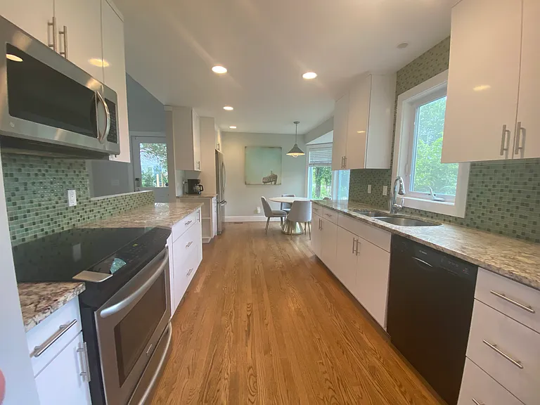19 W End Ave — Photo 13