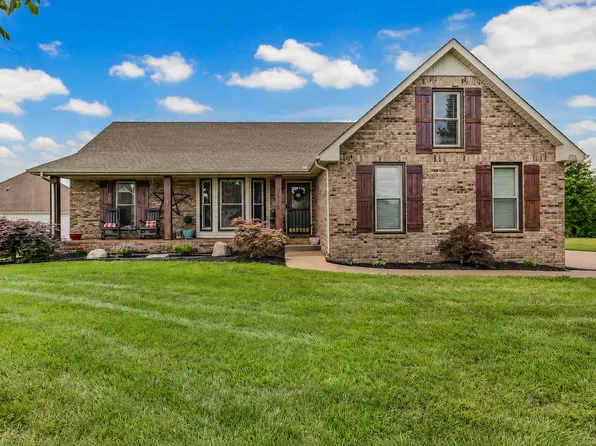 3656 Fieldstone Dr, Clarksville, TN 37040