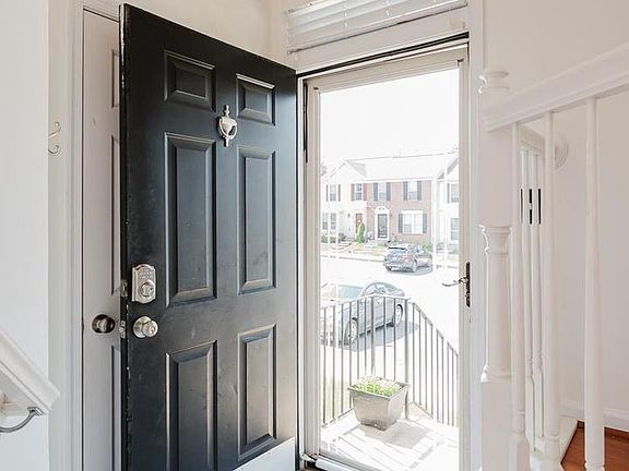 2nd image of 434 Rose Way