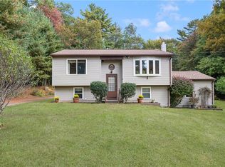259 Robin Hollow Rd, West Greenwich, RI 02817