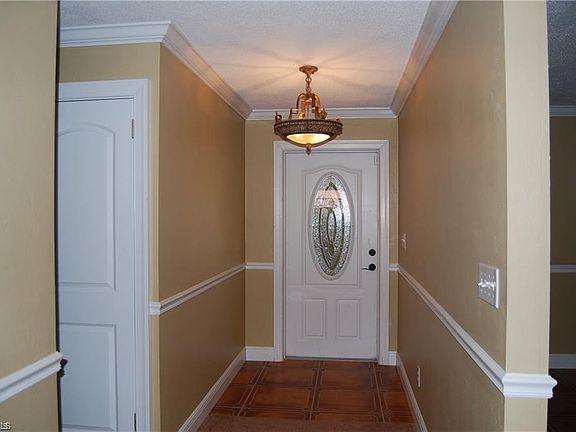 5th image of 1421 Irondale St E