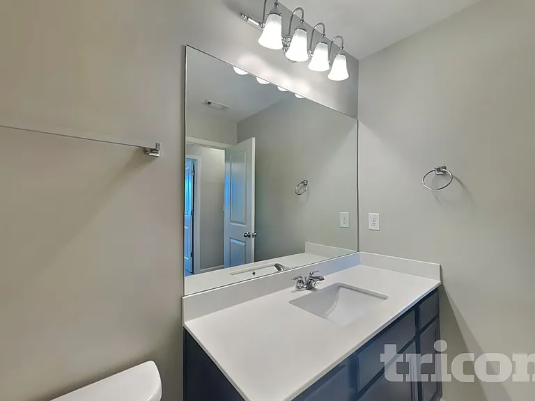 1942 Hudson Dr — Photo 12