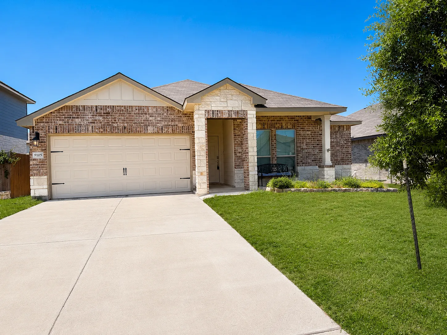 3 bed, 1370 sqft, $1,795 — Photo 1