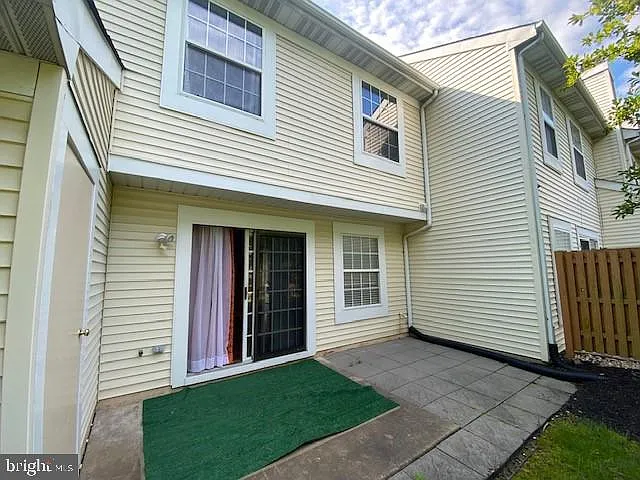 6704 Colonial Ct — Photo 19