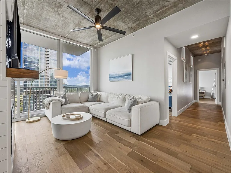 360 Nueces St #3702 — Photo 12