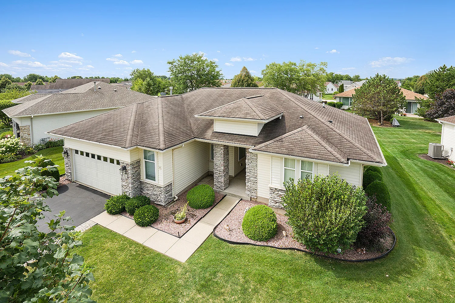 12273 Black Oak Trl photo 1